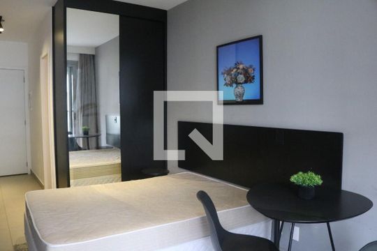 Kitnet/Studio à venda com 1 quarto, 25m² em Pompeia, São Paulo