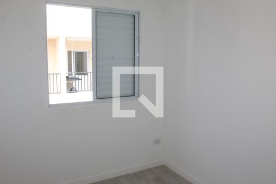 Quarto 2 de apartamento para alugar com 2 quartos, 41m² em Jardim da Gloria, Cotia