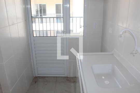 Cozinha de apartamento para alugar com 2 quartos, 41m² em Jardim da Gloria, Cotia