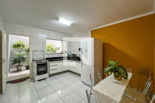 Cozinha de casa à venda com 3 quartos, 142m² em Jardim Felicidade (zona Oeste), São Paulo