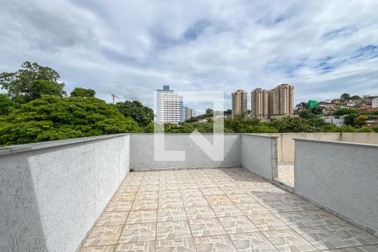 Quintal de casa à venda com 3 quartos, 142m² em Jardim Felicidade (zona Oeste), São Paulo