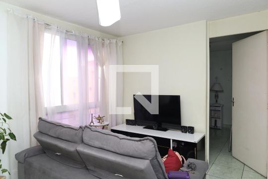 Apartamento para alugar com 2 quartos, 50m² em Conjunto Residencial José Bonifácio, São Paulo