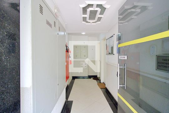 Área comum de apartamento para alugar com 1 quarto, 42m² em Parque Munhoz, São Paulo