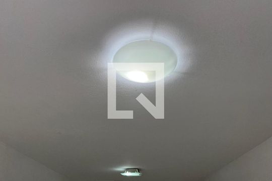 Sala/Quarto de kitnet/studio à venda com 1 quarto, 18m² em Água Branca, São Paulo
