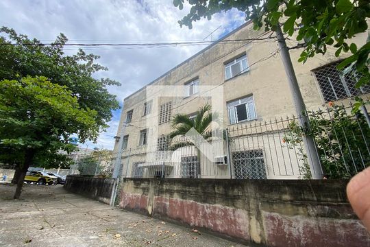 Fachada de apartamento à venda com 1 quarto, 67m² em Inhaúma, Rio de Janeiro