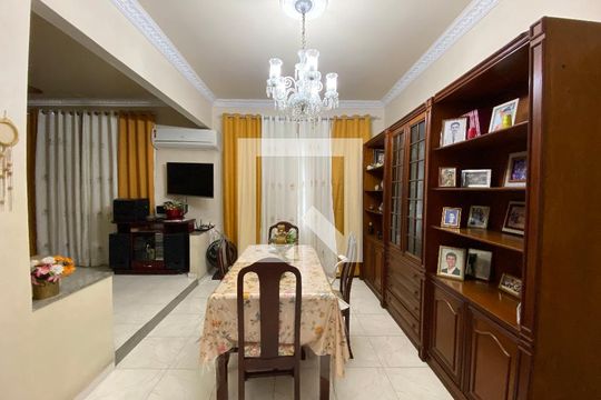 Sala de apartamento à venda com 1 quarto, 67m² em Inhaúma, Rio de Janeiro