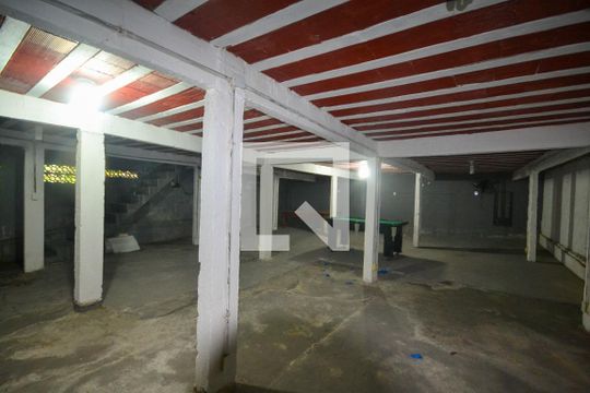 Área comum de casa para alugar com 1 quarto, 60m² em Areia Branca, Belford Roxo
