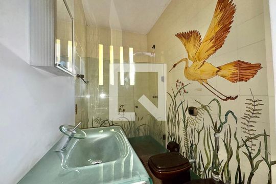 Suíte 3 - Banheiro de casa de condomínio à venda com 11 quartos, 2800m² em Barra da Tijuca, Rio de Janeiro