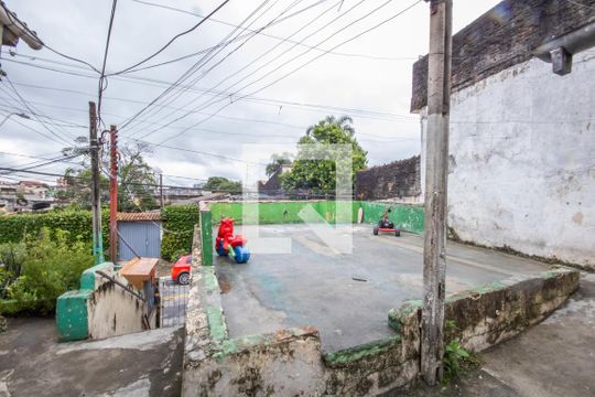 Terraço de casa à venda com 2 quartos, 150m² em Jardim D’abril, Osasco
