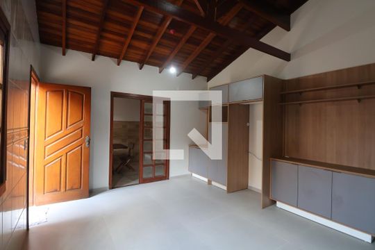 Cozinha de casa à venda com 3 quartos, 130m² em Estância Velha, Canoas