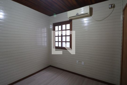 Quarto 2 de casa à venda com 3 quartos, 130m² em Estância Velha, Canoas