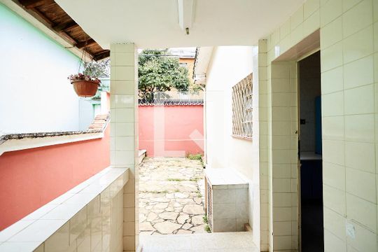 Área de Serviço de casa à venda com 4 quartos, 375m² em Santa Ines, Belo Horizonte