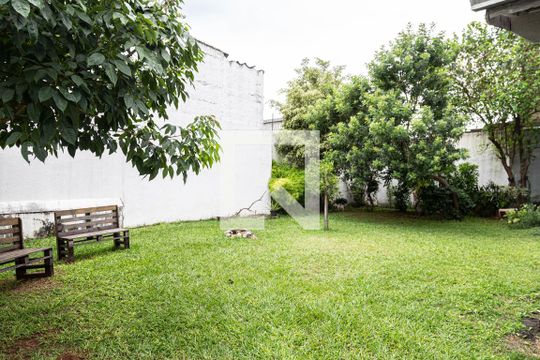Área comum de casa de condomínio à venda com 3 quartos, 118m² em Vila Silveira, Guarulhos