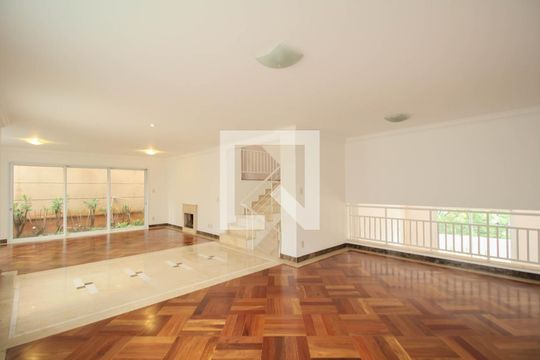 Casa de Condomínio à venda com 4 quartos, 523m² em Vila Sonia, São Paulo