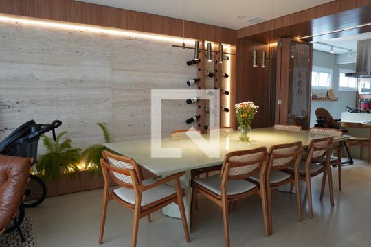 Sala de apartamento à venda com 3 quartos, 186m² em Jardim Paulista, São Paulo