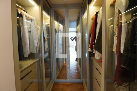 Closet de apartamento à venda com 3 quartos, 186m² em Jardim Paulista, São Paulo