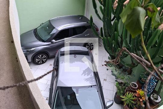 Garagem de casa à venda com 4 quartos, 450m² em Vila Valparaíso, Santo André