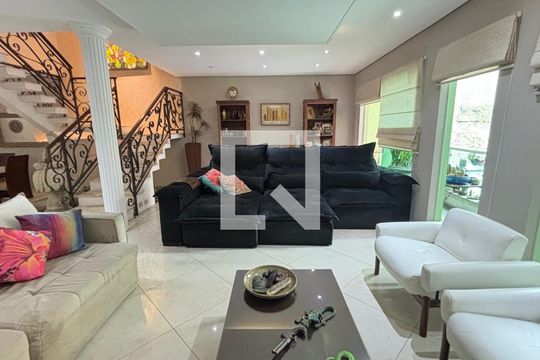 Sala - Sala de Jantar de casa à venda com 4 quartos, 450m² em Vila Valparaíso, Santo André