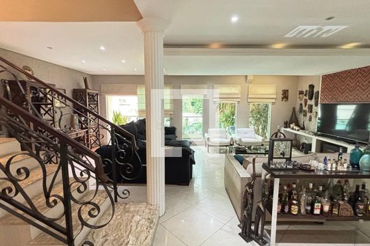 Sala - Sala de Jantar de casa à venda com 4 quartos, 450m² em Vila Valparaíso, Santo André