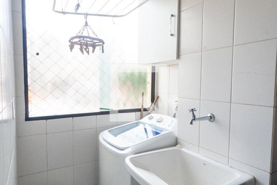 Cozinha e Área de Serviço de apartamento à venda com 1 quarto, 36m² em Vila Guarani (zona Sul), São Paulo