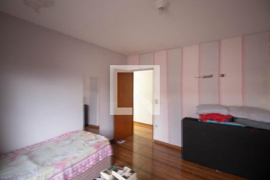 Quarto 2 de casa para alugar com 3 quartos, 2500m² em Vila Maria Alta, São Paulo