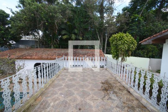 Varanda da Suíte master de casa para alugar com 5 quartos, 411m² em Socorro, São Paulo