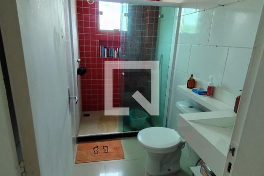 Banheiro de apartamento à venda com 2 quartos, 65m² em Anil, Rio de Janeiro