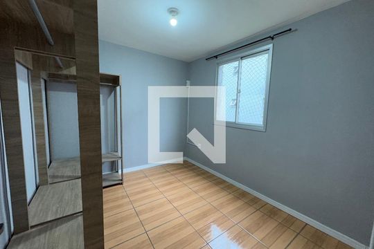 quarto 2 de apartamento para alugar com 2 quartos, 44m² em Rio dos Sinos, São Leopoldo