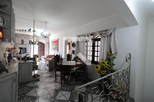 Sala de casa à venda com 4 quartos, 360m² em Penha de França, São Paulo