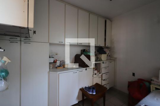Quarto de Serviço de casa à venda com 4 quartos, 360m² em Penha de França, São Paulo
