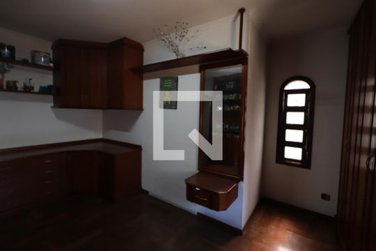 Quarto 2 de casa à venda com 4 quartos, 360m² em Penha de França, São Paulo