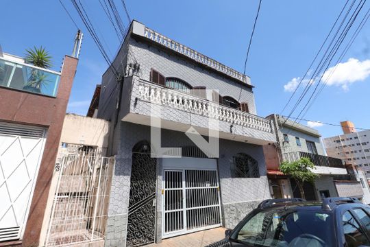 Fachada de casa à venda com 4 quartos, 360m² em Penha de França, São Paulo