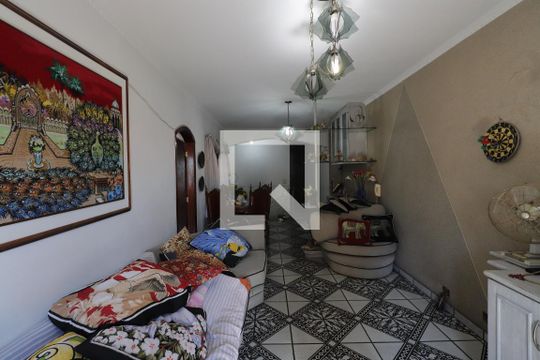 Sala de casa à venda com 4 quartos, 360m² em Penha de França, São Paulo