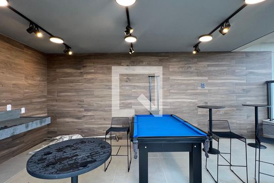 Bar piscina de kitnet/studio à venda com 1 quarto, 26m² em Cerqueira César, São Paulo