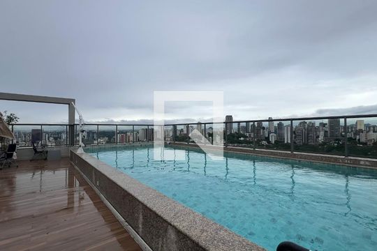 Piscina de kitnet/studio para alugar com 1 quarto, 26m² em Cerqueira César, São Paulo