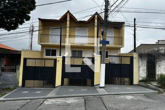 Foto 01 de casa à venda com 3 quartos, 167m² em Rio Pequeno, São Paulo