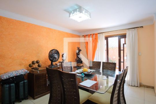 Sala de Jantar de casa à venda com 3 quartos, 330m² em Vila Carrão, São Paulo