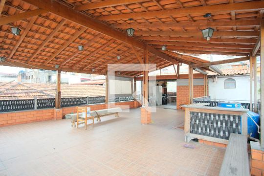 Terraço de casa à venda com 3 quartos, 330m² em Vila Carrão, São Paulo