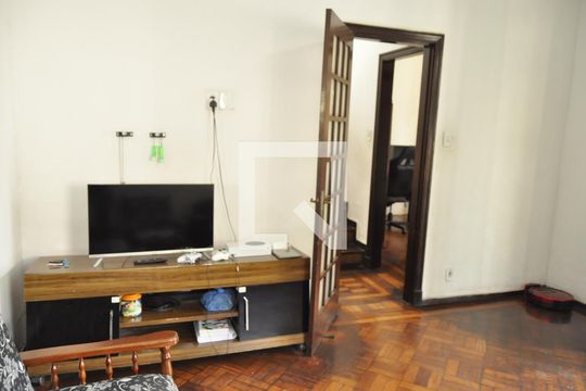 Sala de casa à venda com 3 quartos, 227m² em Lins de Vasconcelos, Rio de Janeiro