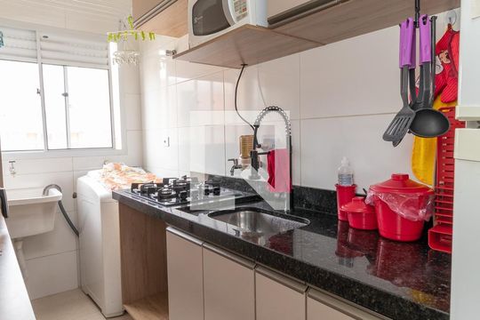 Cozinha de apartamento à venda com 2 quartos, 38m² em Parque Artur Alvim, São Paulo