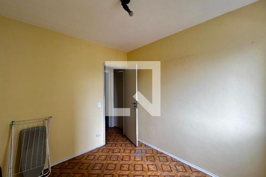 Quarto 1 de apartamento à venda com 2 quartos, 70m² em Jardim Aeroporto, São Paulo
