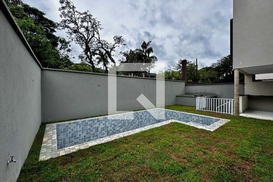 Piscina de casa de condomínio à venda com 4 quartos, 496m² em Jardim Cordeiro, São Paulo