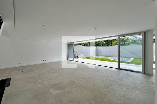 Sala de casa de condomínio à venda com 4 quartos, 496m² em Jardim Cordeiro, São Paulo