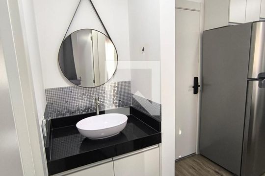Banheiro de apartamento à venda com 2 quartos, 36m² em Várzea da Barra Funda, São Paulo