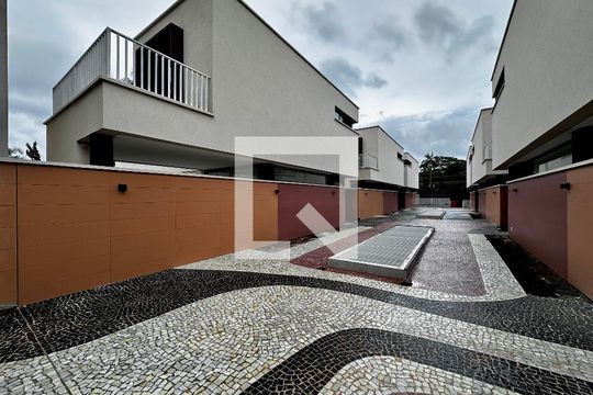 Área Comum de casa de condomínio à venda com 4 quartos, 486m² em Jardim Cordeiro, São Paulo
