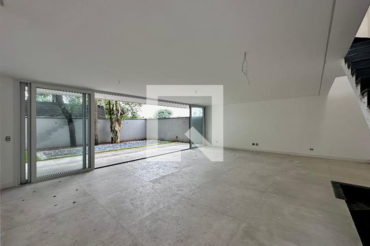 Sala de casa de condomínio à venda com 4 quartos, 531m² em Jardim Cordeiro, São Paulo