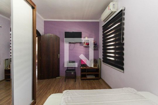 Quarto 2 de casa à venda com 4 quartos, 376m² em Vila Regina, São Paulo