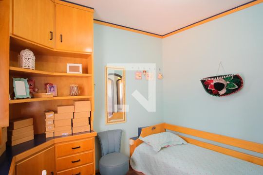 Quarto 2 de casa à venda com 4 quartos, 250m² em Chácara Santo Antônio (zona Leste), São Paulo