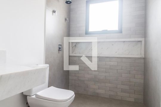 Banheiro da Suíte 2 de casa de condomínio à venda com 4 quartos, 360m² em Alphaville, Santana de Parnaíba