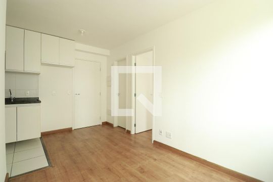 Sala de apartamento para alugar com 2 quartos, 33m² em Barra Funda, São Paulo